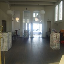 IMGP0063 plaatsing in de kerk